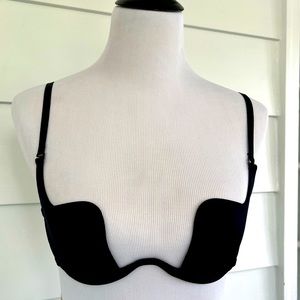 Victoria’s Secret deep plunge black bra 34C like new